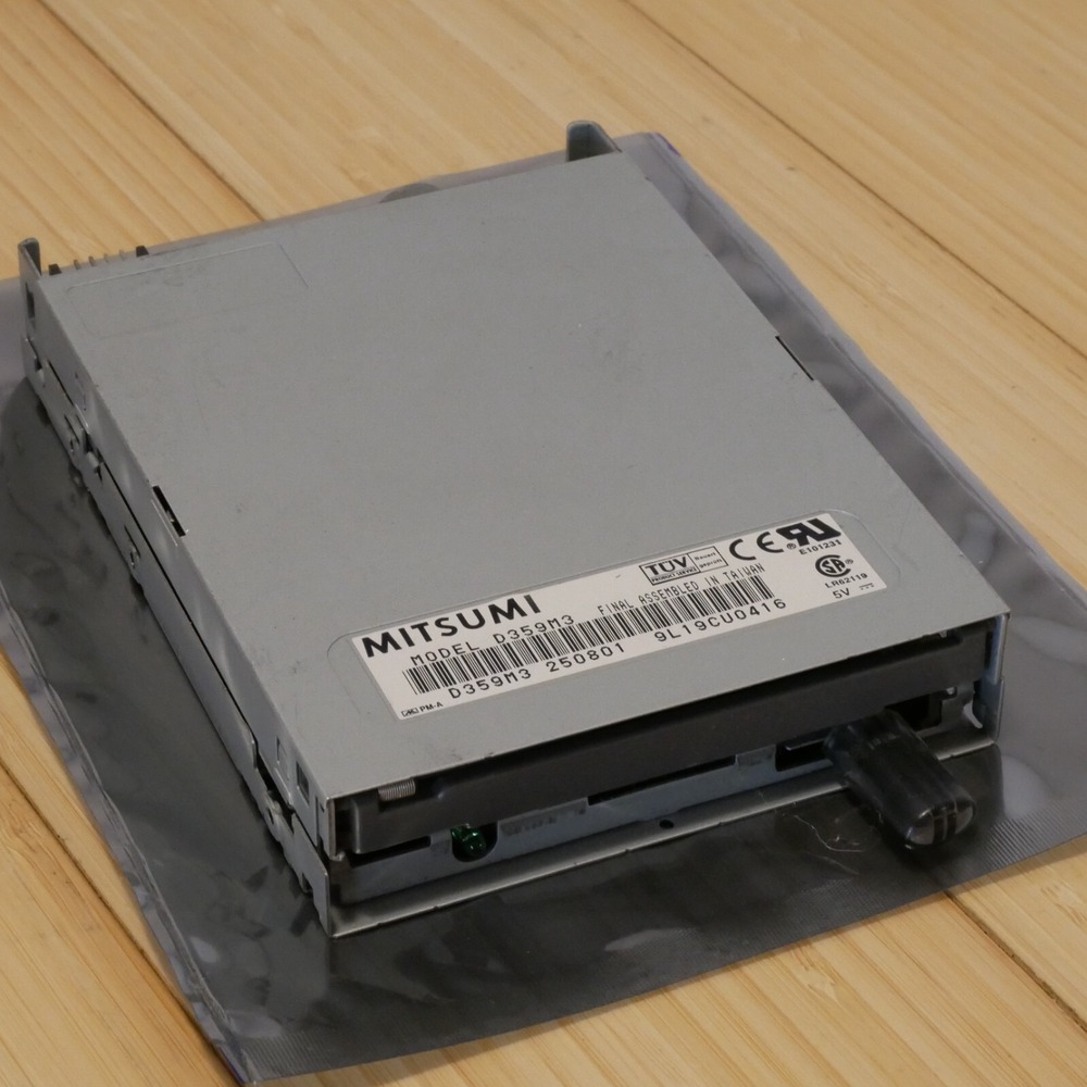 MITSUMI D359M3 3.5 inch Floppy Disk Drive - Tested & Working 47‎
